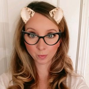 Meet your Posher, Whitney